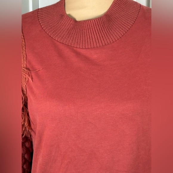 Anthropologie Womens DOLAN Fringed Sweater Bubble Quilted Sleeve Size Small - Picture 9 of 11